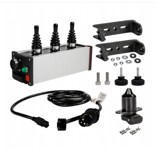 Vezérlőpanel 3 Öt állású joystickkel. A készlet tartalmaz egy tápkábelt, egy tápcsatlakozót és egy rögzítő konzolt