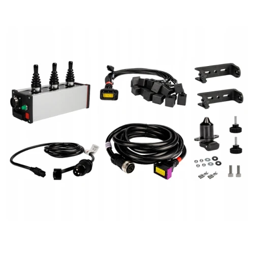 Vezérlőpanel 3 Öt állású joystickkel. A készlet tartalmaz egy tápkábelt, egy tápcsatlakozót, egy rögzítő konzolt és elektromos csatlakozókkal ellátott 7m kábel