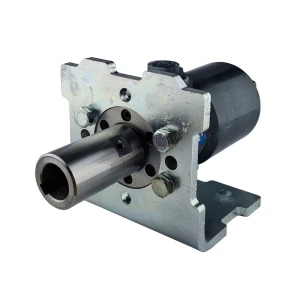 Hidraulikus motor BMR folyadékszállítás: 400cm3/ford. fordulatszám: 150ford./perc tengely: 32mm, Tengelyre szerelt hüvellyel, és sarok szerelőlemez. 4 szerelőlyuk   