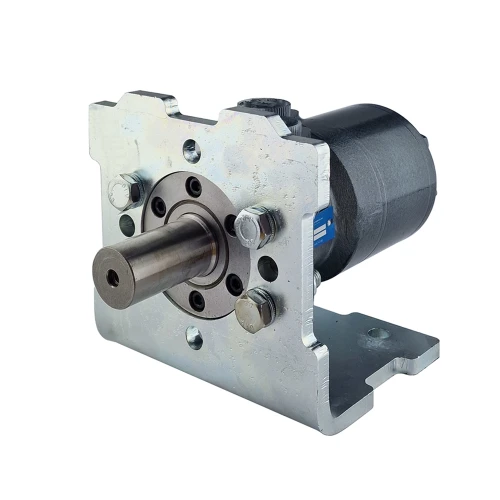 Hidraulikus motor BMR folyadékszállítás: 250cm3/ford. fordulatszám: 250ford./perc tengely: 32mm, Sarok szerelőlemez. 4 szerelőlyuk
